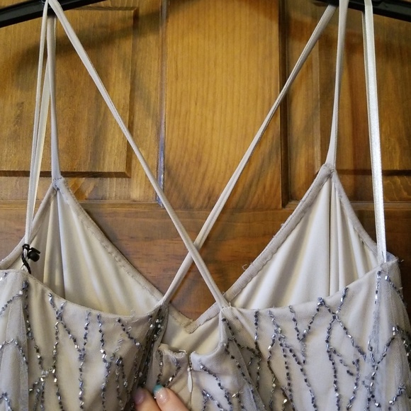 New!! Formal dress - Picture 3 of 6